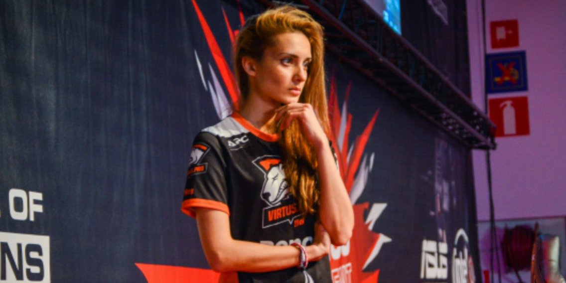 This firm is teaching people techniques to play video video games at a stage the attach they’ll win prizes of millions of greenbacks